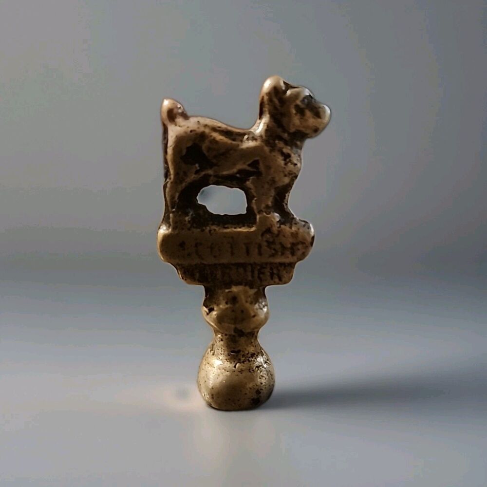 Vintage Brass Tamper With Scottish Terrier Made In England - Picture 2 of 3